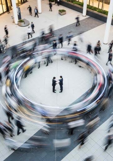 Interaction avec l’environnement public dans le cadre d’une transaction sensible exposée au facteur État